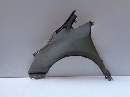 BLATOBRAN DESNA STRANA PREDNJA TOYOTA VERSO 13- REDIZAJN NR 46215