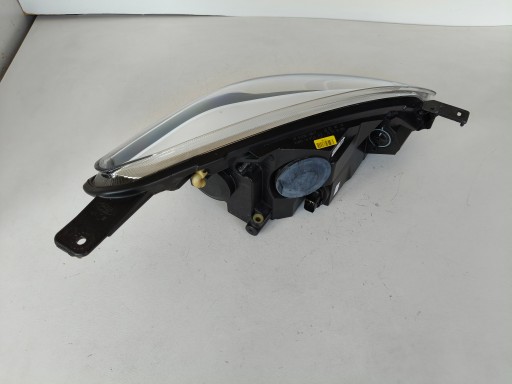 LAMPA FAR LIJEVA STRANA FORD FIESTA MK8 17- LED LAMPA FAR LIJEVA STRANA FORD FIESTA MK8 17- LED