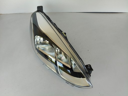 LAMPA FAR DESNA STRANA FORD FIESTA MK8 17- LAMPA FAR DESNA STRANA FORD FIESTA MK8 17-