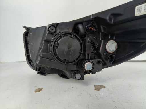 LAMPA FAR DESNA STRANA KIA PICANTO III 17-