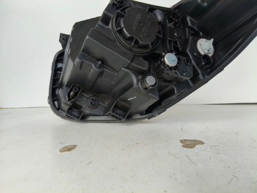 LAMPA FAR DESNA STRANA KIA PICANTO III 17-
