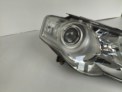 LAMPA FAR DESNA STRANA VW PASSAT B6 3C 3C0 04-10