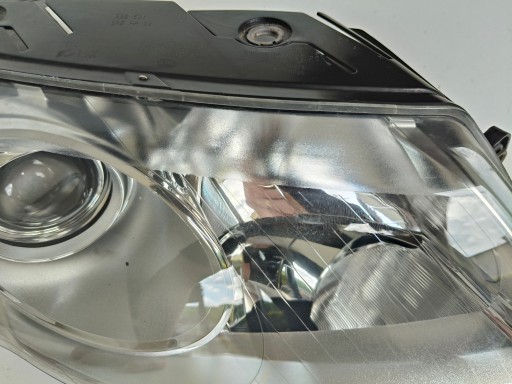 LAMPA FAR DESNA STRANA VW PASSAT B6 3C 3C0 04-10