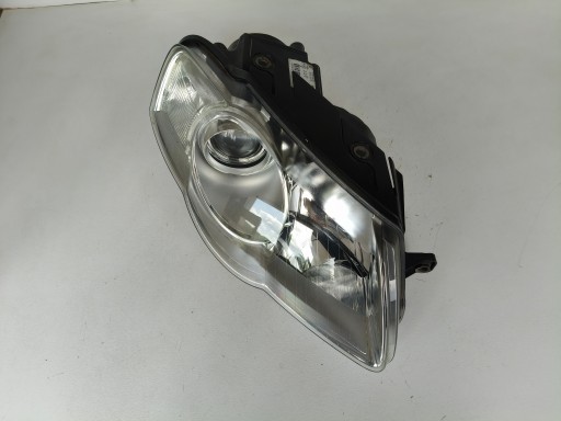 LAMPA FAR DESNA STRANA VW PASSAT B6 3C 3C0 04-10