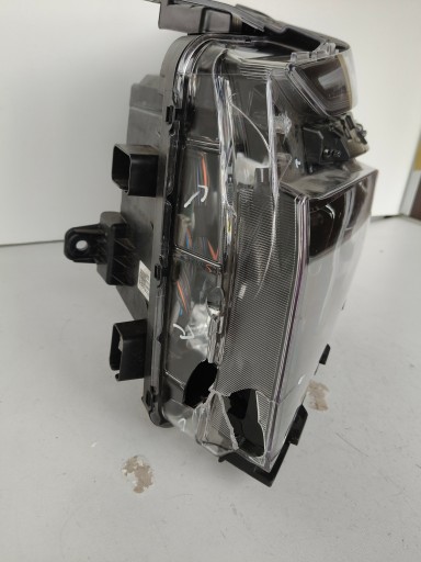 LAMPA FAR LIJEVA STRANA HYUNDAI SANTA FE IV 21- REDIZAJN FULL LED