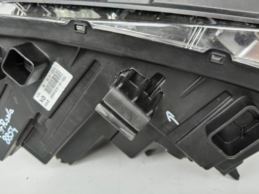 LAMPA FAR DESNA STRANA HYUNDAI SANTA FE IV 21- REDIZAJN FULL LED