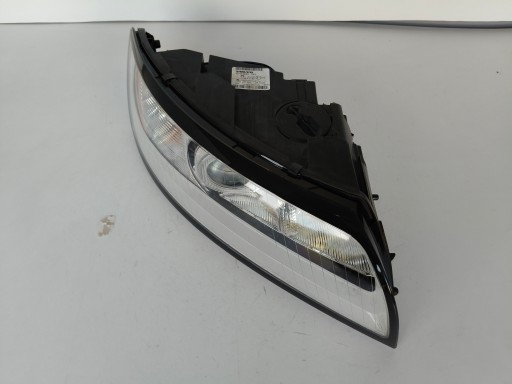 LAMPA FAR DESNA STRANA VOLVO V50 S40 07- REDIZAJN