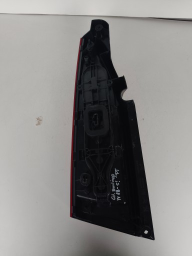 LAMPA FAR DESNA STRANA ZADNJA CITROEN BERLINGO IV 18- PEUGEOT PARTNER ISPOD GEPEKA