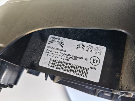 LAMPA FAR DESNA STRANA ZADNJA CITROEN BERLINGO IV OPEL COMBO E 18- LED ISPOD GEPEKA