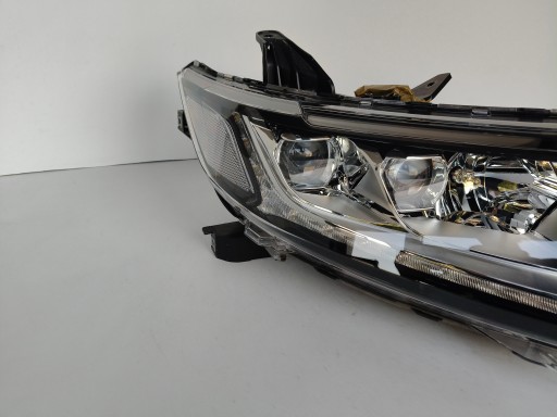 LAMPA FAR DESNA STRANA MITSUBISHI OUTLANDER III 15- REDIZAJN FULL LED LAMPA FAR DESNA STRANA MITSUBISHI OUTLANDER III 15- REDIZAJN FULL LED