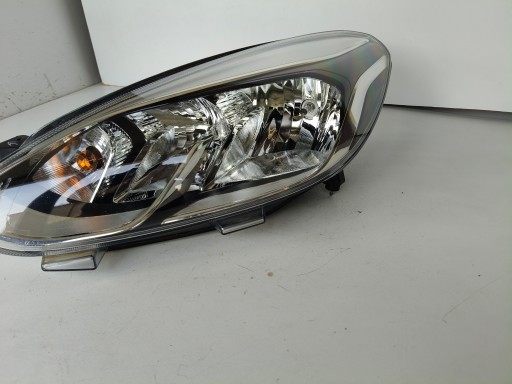 LAMPA FAR LIJEVA STRANA FORD FIESTA MK8 17- LAMPA FAR LIJEVA STRANA FORD FIESTA MK8 17-