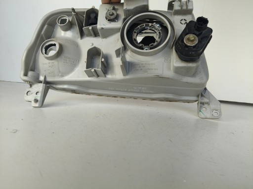 LAMPA FAR LIJEVA STRANA SUZUKI GRAND VITARA 98-05