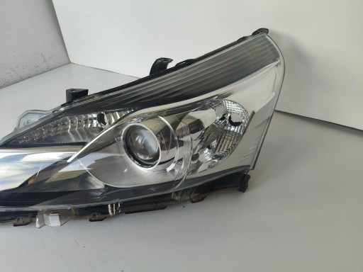 LAMPA FAR LIJEVA STRANA TOYOTA VERSO 13- REDIZAJN