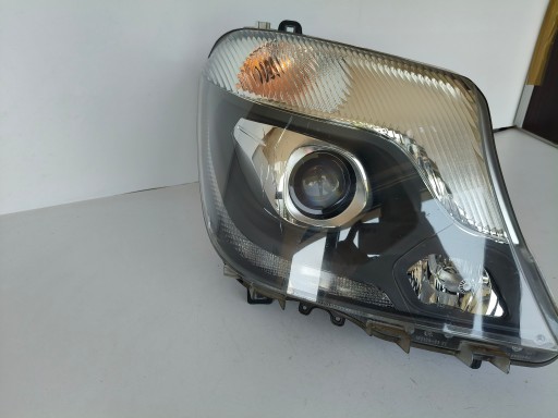 LAMPA FAR DESNA STRANA MERCEDES SPRINTER W906 13- REDIZAJN XENON LED