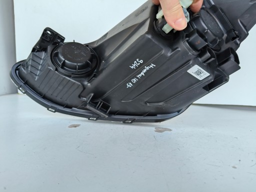 LAMPA FAR DESNA STRANA HYUNDAI I10 II 13- LAMPA FAR DESNA STRANA HYUNDAI I10 II 13-