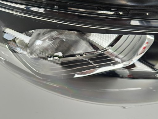 LAMPA FAR DESNA STRANA CITROEN JUMPY SPACETOURER 16- OPEL VIVARO C 19-