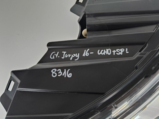 LAMPA FAR DESNA STRANA CITROEN JUMPY SPACETOURER 16- OPEL VIVARO C 19-