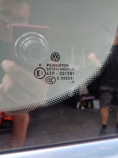 VRATA LIJEVA ZADNJA BOČNA STAKLO VW CADDY 2K 2K0 03- NR 13009