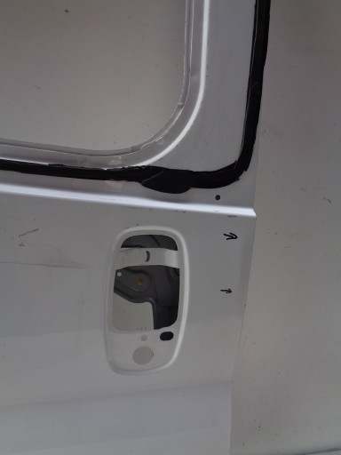 VRATA LIJEVA ZADNJA OPEL VIVARO B 14- RENAULT TRAFIC III NR 32511