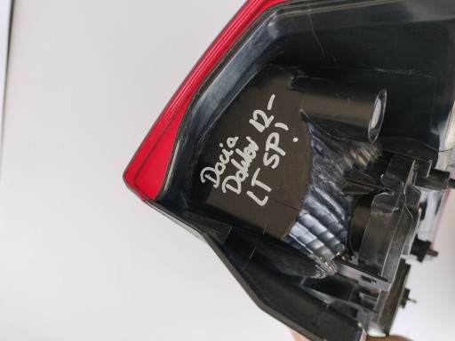 LAMPA FAR LIJEVA STRANA ZADNJA DACIA DOKKER 12-