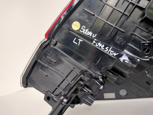 LAMPA FAR LIJEVA STRANA ZADNJA SUBARU FORESTER V 19- LED