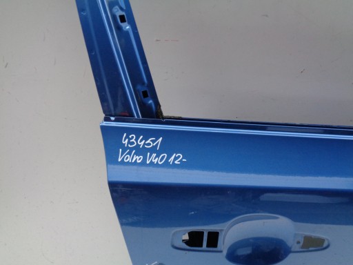 VRATA DESNA  PREDNJA STRANA VOLVO V40 12- NR 43451