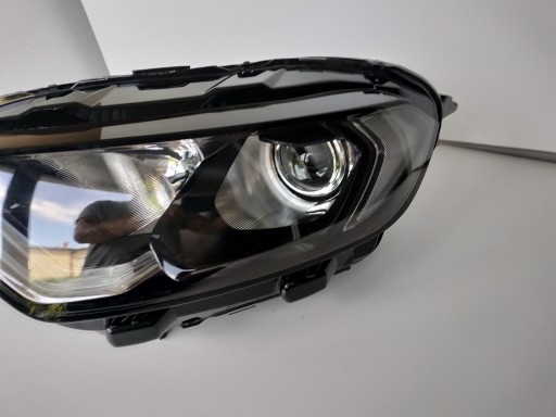 LAMPA FAR LIJEVA STARIRANA FORD ECOSPORT 17- REDIZAJN STARI TAMNA