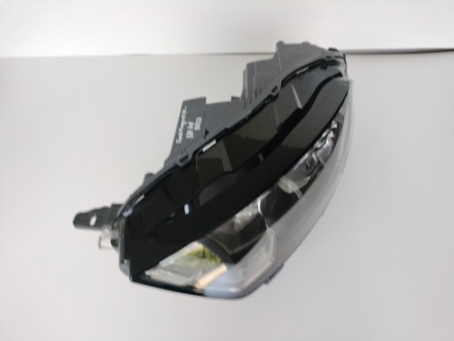 LAMPA FAR LIJEVA STARIRANA FORD ECOSPORT 17- REDIZAJN STARI TAMNA