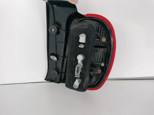 LAMPA FAR LIJEVA STRANA ZADNJA NISSAN MICRA K13 10-13 LAMPA FAR LIJEVA STRANA ZADNJA NISSAN MICRA K13 10-13