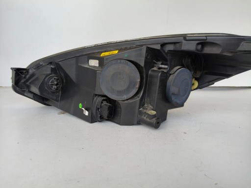 LAMPA FAR DESNA STRANA FORD FIESTA MK8 17- LAMPA FAR DESNA STRANA FORD FIESTA MK8 17-