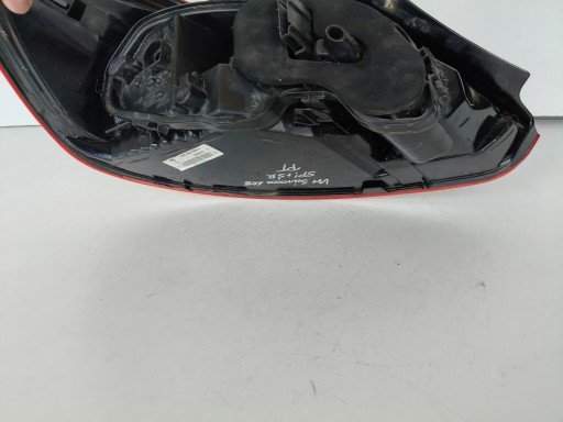 LAMPA FAR DESNA STRANA ZADNJA VW SCIROCCO 1K8 08-