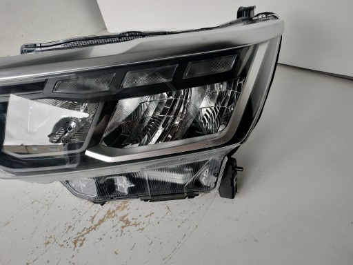 LAMPA FAR LIJEVA STRANA VW AMAROK 23- FULL LED