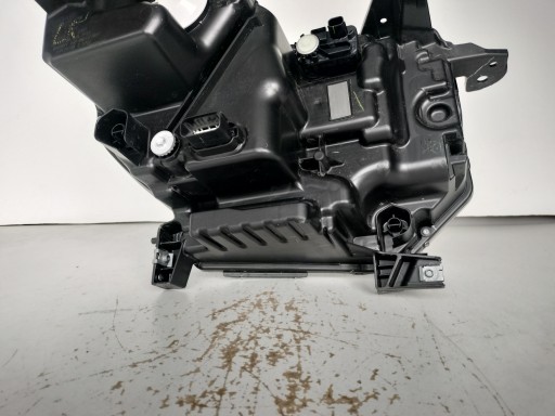 LAMPA FAR LIJEVA STRANA VW AMAROK 23- FULL LED