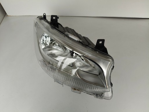 LAMPA FAR DESNA STRANA MERCEDES SPRINTER W910 18-
