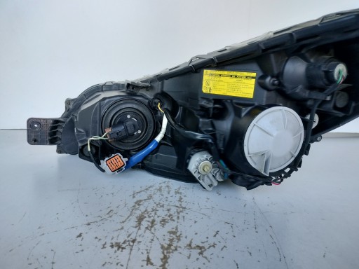 LAMPA FAR DESNA STRANA SUBARU LEGACY OUTBACK 09- XENON LAMPA FAR DESNA STRANA SUBARU LEGACY OUTBACK 09- XENON