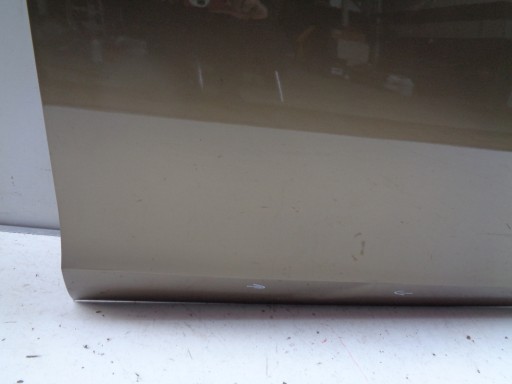 VRATA DESNA  PREDNJA STRANA OPEL ZAFIRA C 12- NR 39487