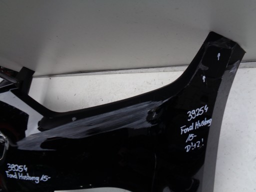 BRANIK PREDNJA STRANA FORD MUSTANG 15- NR 39254 + ABSORBER