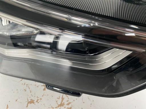 LAMPA FAR DESNA STRANA OPEL GRANDLAND X 16- LED LAMPA FAR DESNA STRANA OPEL GRANDLAND X 16- LED