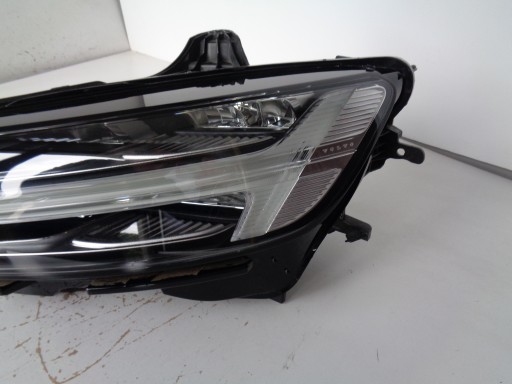 LAMPA FAR LIJEVA STRANA VOLVO V60 S60 II 18- FULL LED ACTIVE