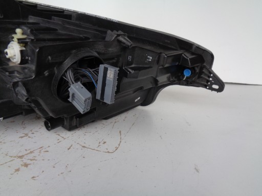 LAMPA FAR LIJEVA STRANA VOLVO V60 S60 II 18- FULL LED ACTIVE