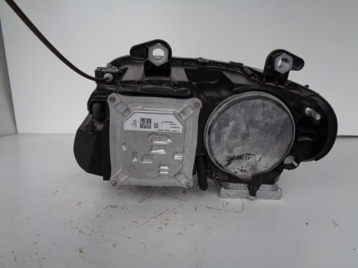 LAMPA FAR DESNA STRANA MASERATI QUATTROPORTE V XENON LED