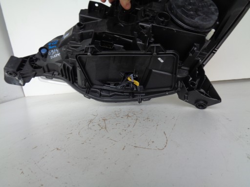 LAMPA FAR DESNA STRANA CITROEN DS3 16- REDIZAJN XENON LED