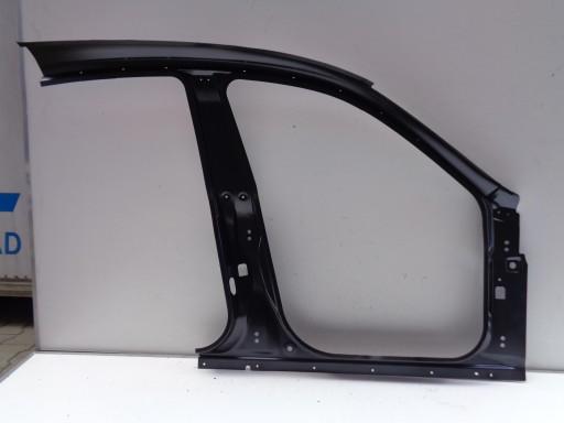 GOLI LIJEVA STRANA PREDNJA PRAG MASERATI LEVANTE