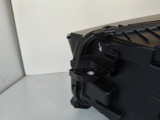 LAMPA FAR DESNA STRANA OPEL GRANDLAND X 21- REDIZAJN FULL LED INTELLI LUX LAMPA FAR DESNA STRANA OPEL GRANDLAND X 21- REDIZAJN FULL LED INTELLI LUX