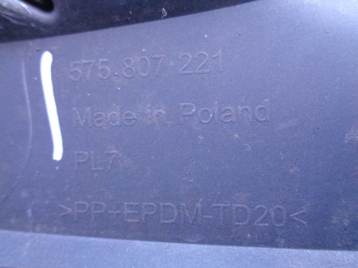 BRANIK PREDNJA STRANA SEAT ATECA CUPRA 575 16- NR 49322 BRANIK PREDNJA STRANA SEAT ATECA CUPRA 575 16- NR 49322