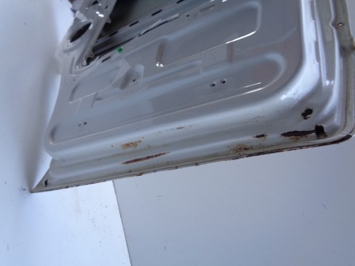 VRATA DESNA  PREDNJA STRANA MERCEDES SPRINTER W906 W CRAFTER 2E 2E0 06- NR 49390