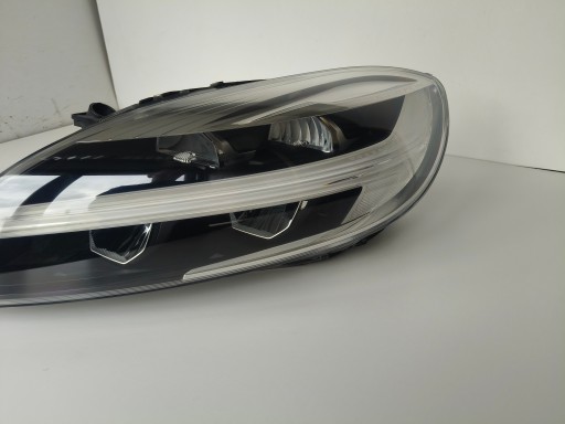 LAMPA FAR LIJEVA STRANA VOLVO V40 12- FULL LED