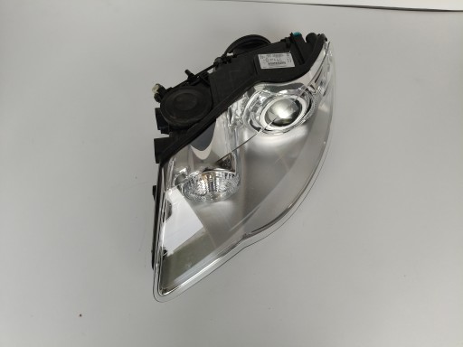LAMPA FAR LIJEVA STRANA VW TOUAREG 7L 7L6 07- REDIZAJN XENON ZAKRETNI