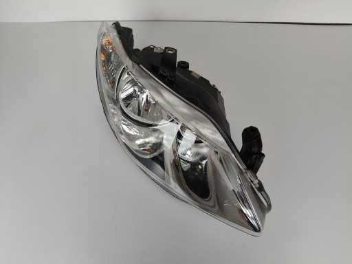 LAMPA FAR DESNA STRANA SEAT IBIZA 6J 6J0 08-12