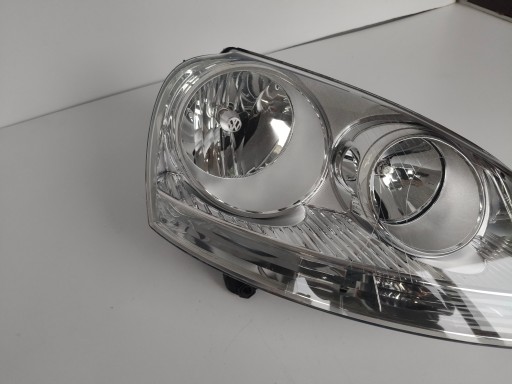 LAMPA FAR DESNA STRANA VW GOLF V 5 1K 1K0 03- LAMPA FAR DESNA STRANA VW GOLF V 5 1K 1K0 03-